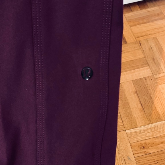 Lululemon pant style leggings - Picture 6 of 7